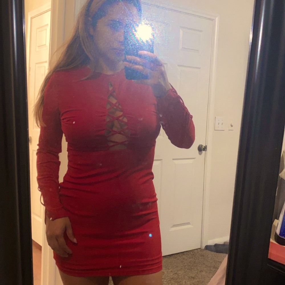 Long sleeve red dress